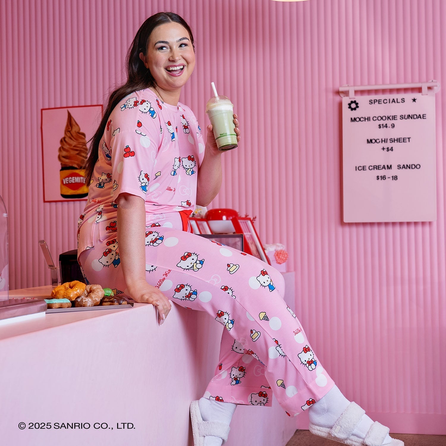 Hello Kitty Polka Dot